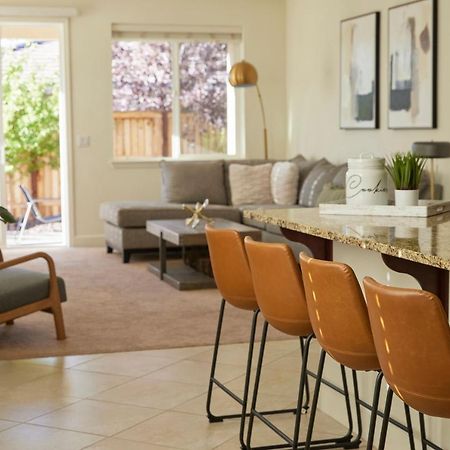 New Upscale House, Tahoe 30-Min W/ Cal King Reno Eksteriør bilde
