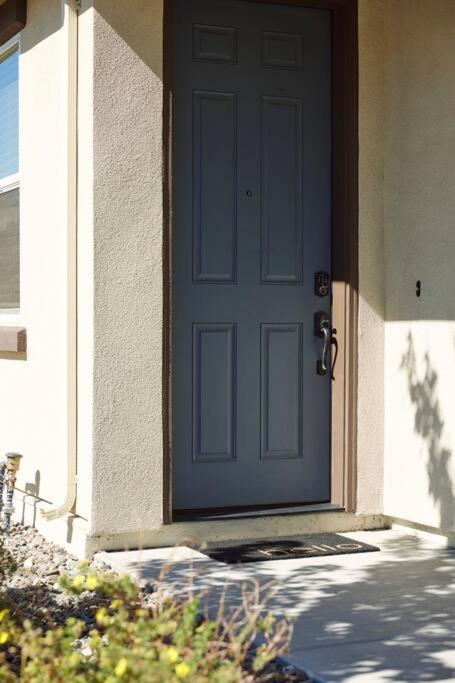 New Upscale House, Tahoe 30-Min W/ Cal King Reno Eksteriør bilde